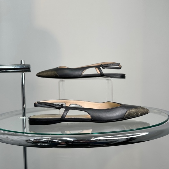 Bottega Veneta slingback flats